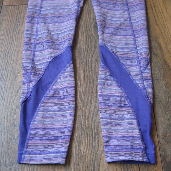 Lululemon Inspire Tight II size 4 *EUC - Picture 7 of 13